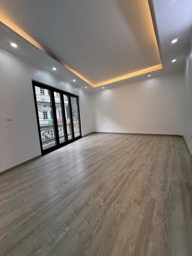 Bán Nhà Phố Mai Động - TTQ Hoàng Mai, Mặt Ngõ To Như Mặt Phố, Vỉa Hè Oto Tránh Kinh Doanh Sầm Uất.