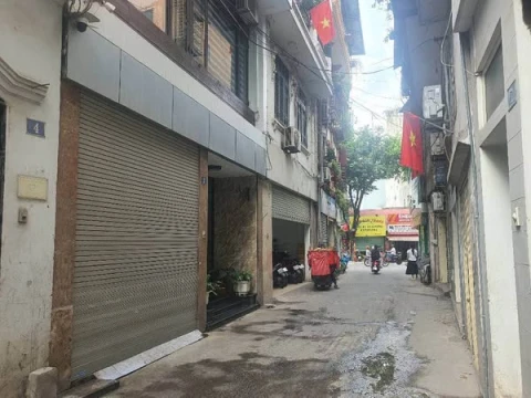 Trung Tâm Phố Trương Định - Mặt Ngõ ÔTÔ Tránh - Kinh Doanh . DT 27/30m - 3 Tầng - Chỉ 8.5Tỷ