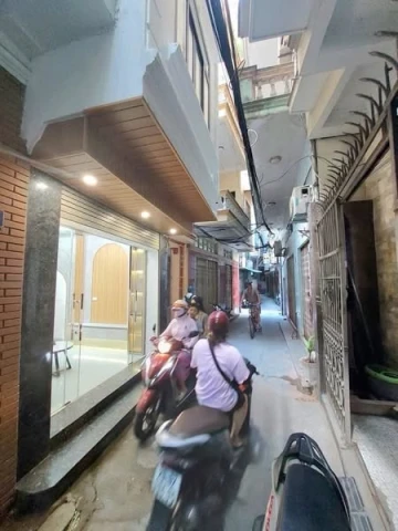 Nóng -Nguyễn Cao -Hai Bà Trưng
