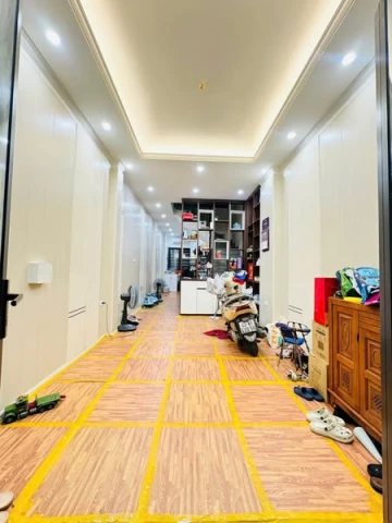 BÁN NHÀ NGỌC THUỴ - BỒ ĐỀ - MẶT NGÕ Ô TÔ ĐỖ CỬA - 80M RA MẶT PHỐ - 500M RA CẦU CHƯƠNG DƯƠNG - KHU DÂN TRÍ CAO .