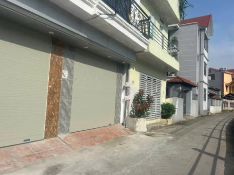 đẹp -hiên đại /nhà 5 tầng tại lại yên Hoài Đức