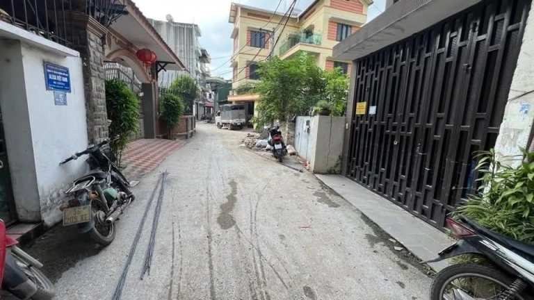  Chủ x.ác định bán đất tặng nhà cho khách  43m/ MT 3,6m tại TRUNG TÂM TÂY MỖ _NAM TỪ LIÊM