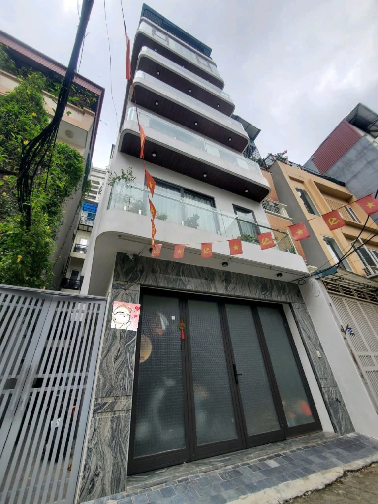 Bán nhà Nguyễn Sơn,Long Biên 7 tầng,50m,mt4.8m oto vào nhà nhỉnh 17 tỷ