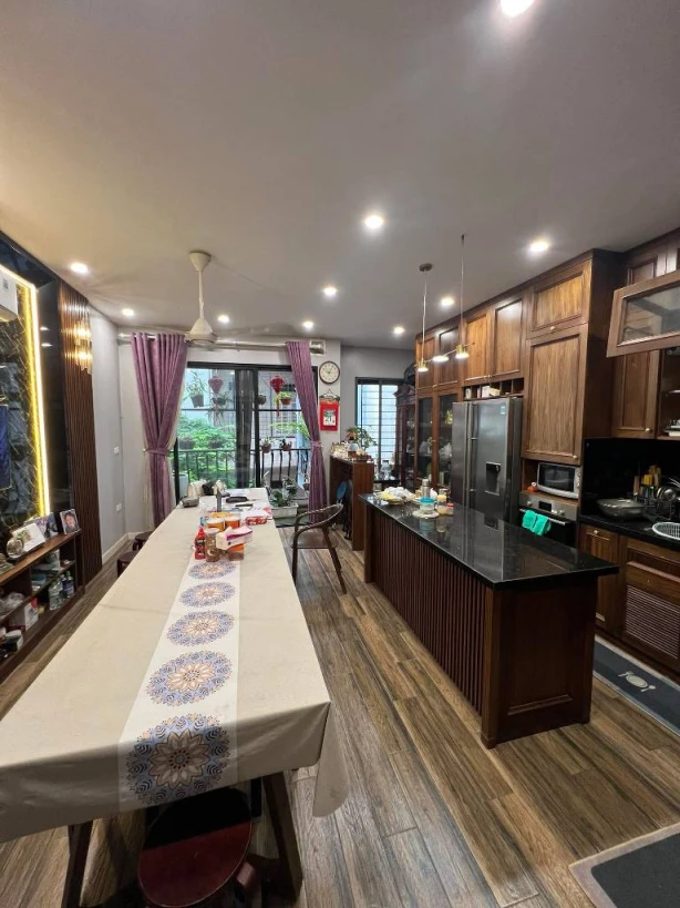 Cần Bán Nhanh Nhà Phố Đại Đồng : PHÂN LÔ BÀN CỜ - Ô TÔ TRÁNH - GARA Ô TÔ - VỈA HÈ - NHÀ ĐẸP