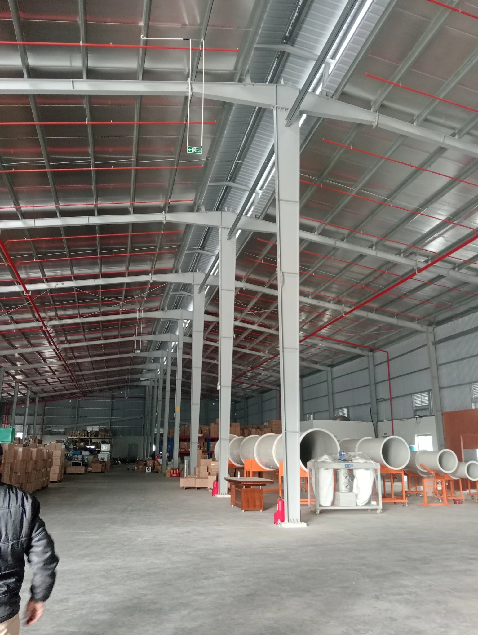 KHO ĐỘC LẬP 3200m² CHO THUÊ Tại KCN QUANG MINH, HÀ NỘI