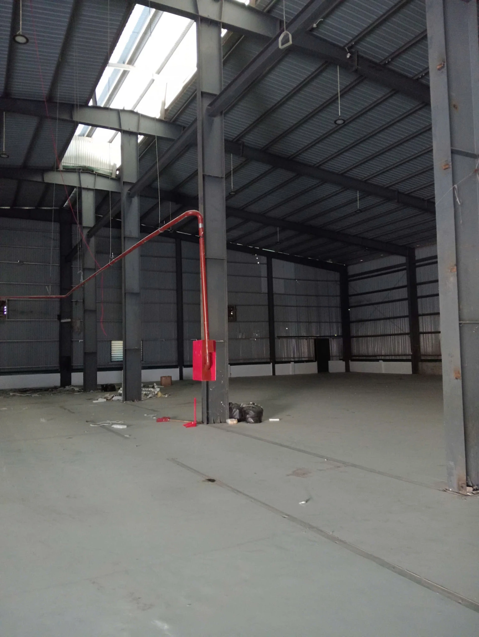 CHO THUÊ XƯỞNG 1900M2 CAO CẤP TẠI CCN NGUYÊN KHÊ, ĐÔNG ANH