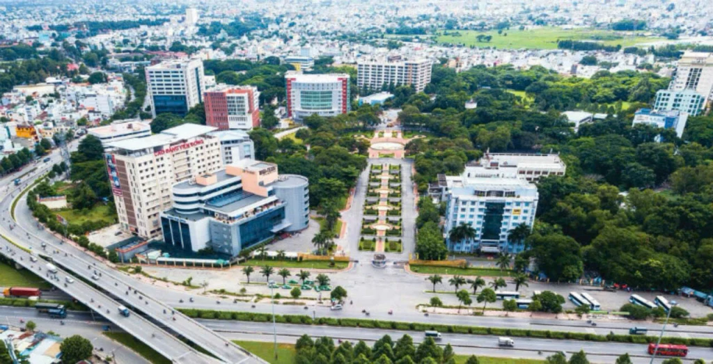 Bán nhà 2 mặt tiền 6 tầng  7736.9m2 giá 285 tỷ Đường Tô Ký