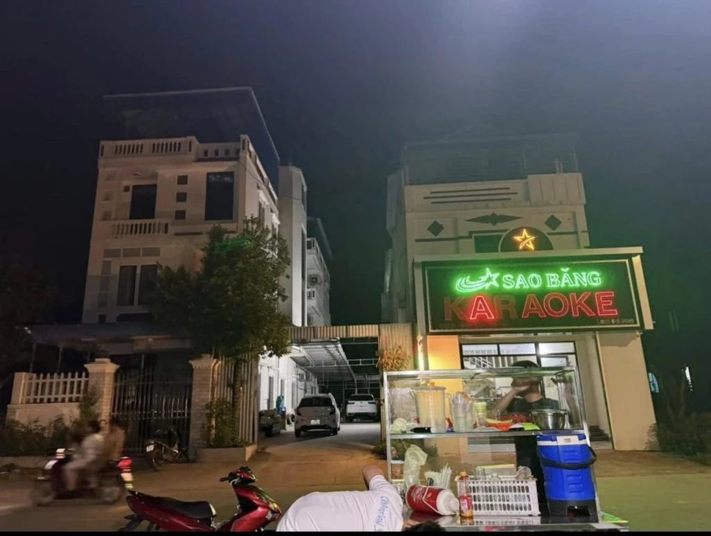 HOT NHẤT HIỆN NAY – NHÀ NGHỈ 3 TẦNG FULL NỘI THẤT – CHỈ HƠN 4 TỶ KHAI THÁC NGAY!