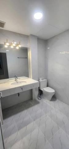 Chính chủ bán nhà phố Nguyễn Xiển diện tích 64,5m , mặt tiền 4m, xây 8 tầng