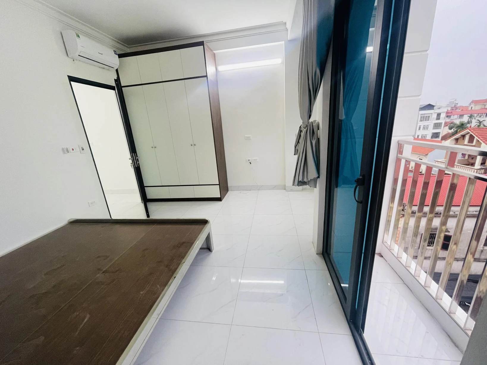KHAI TRƯƠNG NHÀ MỚI- #1n1k Rộng #55m2, Thang Máy, 2 Ban Công, Ful Tủ Lạnh Máy Giặt Riêng