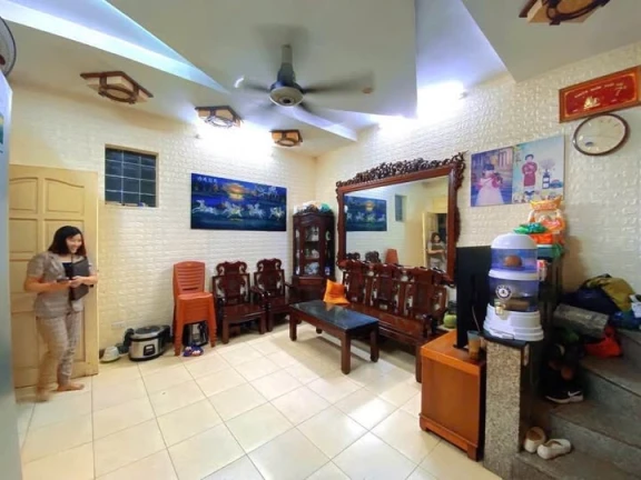BÁn đất tặng nhà