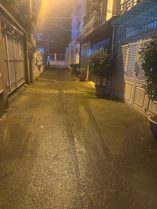 Cần bán gấp nhà 4 tầng, hẻm xe hơi, Huỳnh Tấn Phát-4x15- Chỉ 6 Tỷ 35