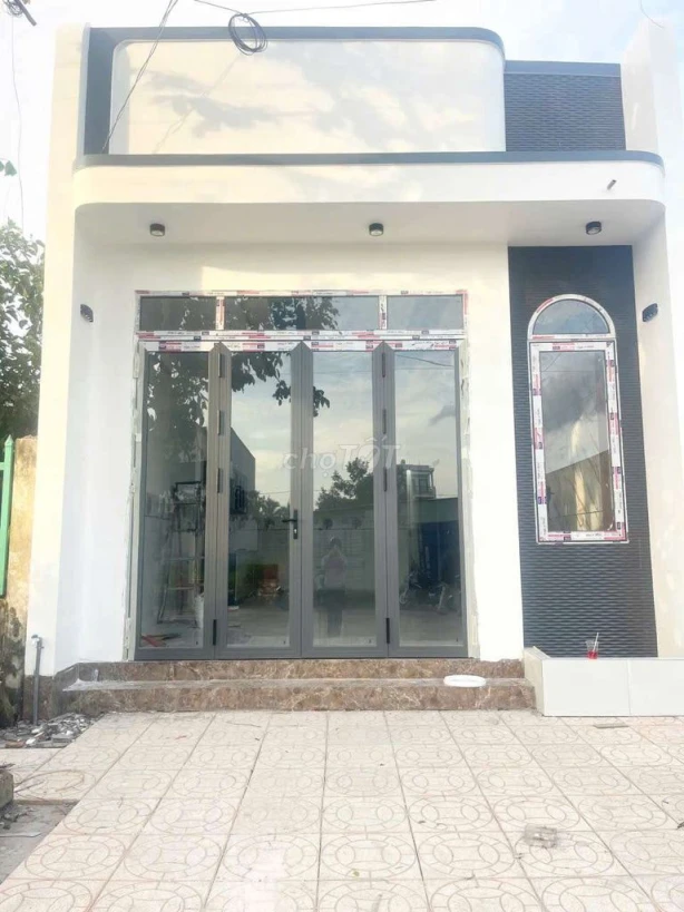 Bán nhà mới đẹp 100m2 vị trí sáng KDC Đông Phú, xã Châu Thành