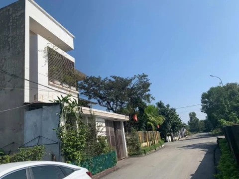 Bán nhà 2 tầng thạch hạ gần chợ bình hương