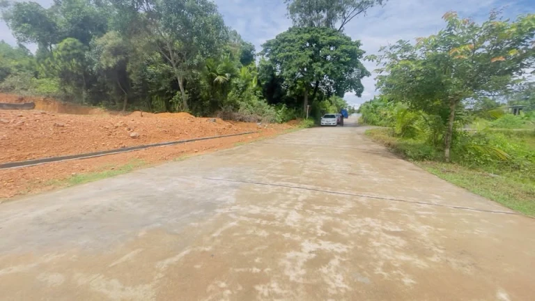 Siêu phẩm biệt thự chia lô Thạch Vĩnh cũ. Lưng tựa núi mặt hướng hồ. Nay thuộc xã Toàn Lưu