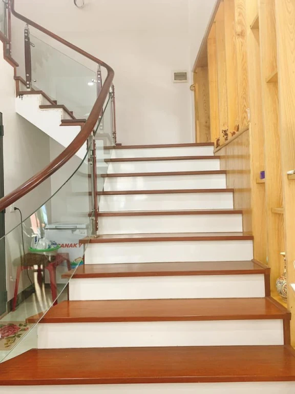SIÊU PHẨM NGAY TRUNG TÂM KM5 tp Yên Bái 1 ngôi nhà vườn giữa trung tâm thành phố Ngay gần bờ hồ km5