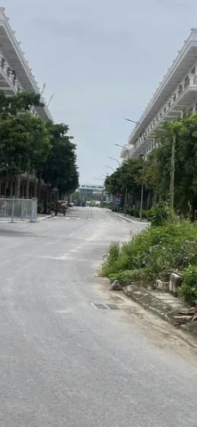 💥Ra hàng lô đất đẹp tại cạnh mb khu đô thị Xuân Hưng có thể xây nhà trọ quá hợp lý ạ