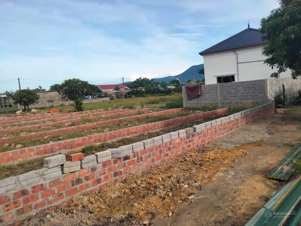 Bán lô đất biển Kỳ Anh đối diện nhà máy Vinfast tiền năng, DT từ 86m2, sổ đỏ bao tên, 7xx
