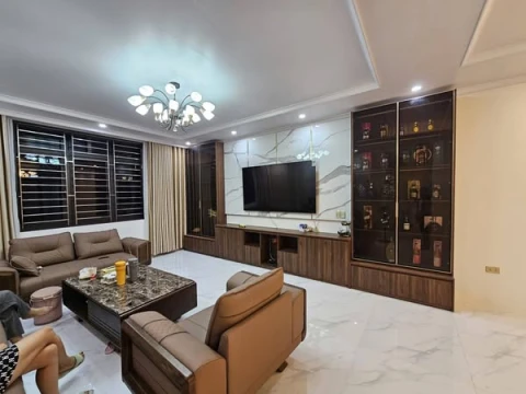 NHÀ 5 TẦNG MỚI XÂY, SIÊU PHẨM ĐỈNH CỦA CHÓP ĐẸP NHƯ VILLA HOMESTAY