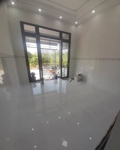Bán nhà mới xây tại Mỹ Quý, An Giang, gần trường tiểu học Bùi Thị Xuân, chợ Mỹ Quý