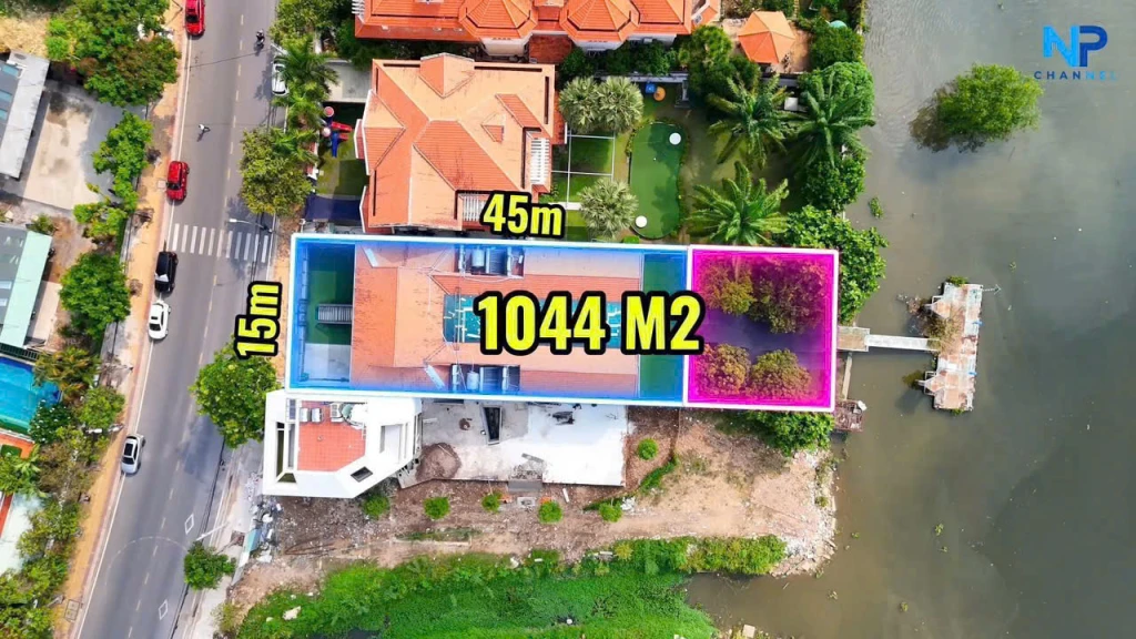 Bán Villa mặt tiền đường  Nguyễn Văn Hưởng, phường Thảo Điền, Quận 2.