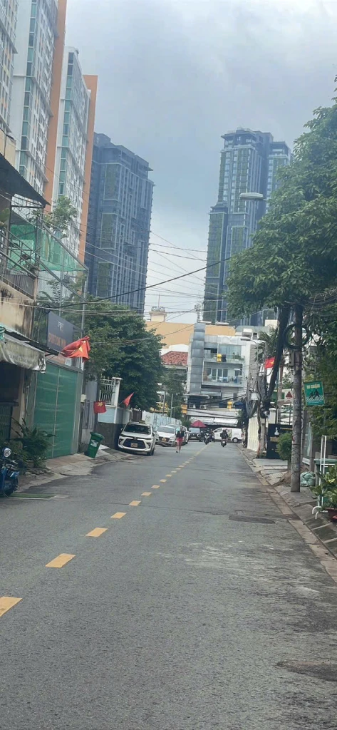 Bán nhà cấp 4 sau chung cư The Vista Phường An Phú Quận 2