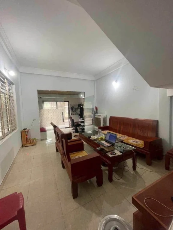 Cho thuê nhà 2 tầng phường Trường Vinh