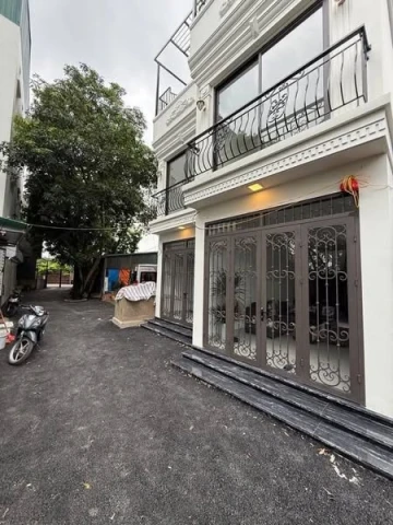 NHÀ ĐẸP CỰ KHỐI – LONG BIÊN