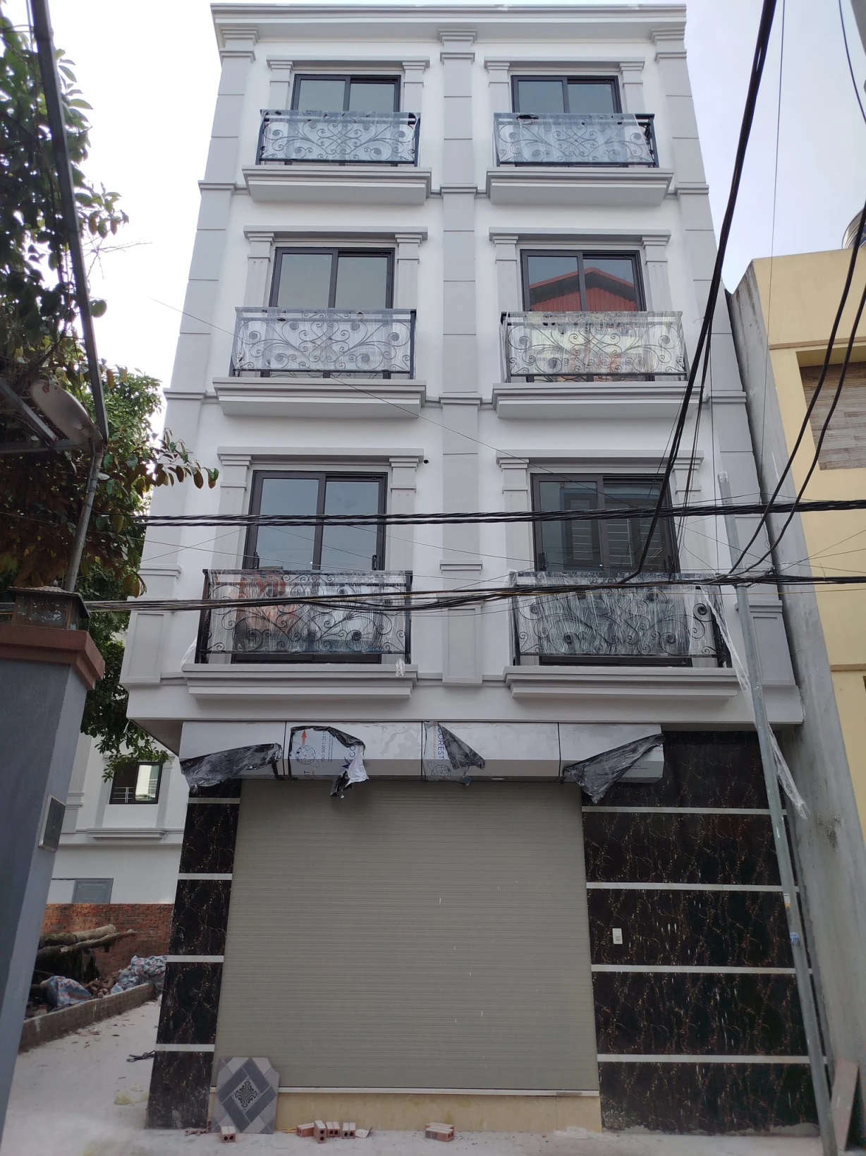 BÁN NHÀ HÀ ĐÔNG
