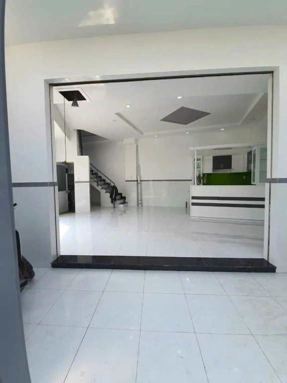 Nhà mới đẹp HXH 2 mặt TL 43, Tam Bình, ngay cầu vượt Gò Dưa tiện đi lại,nở hậu 4900