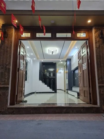 TÂY HỒ - NGÕ THÔNG VÒNG - DT 53M - 7 NGỦ - THANG MÁY NHẬP KHẨU -MẶT NGÕ KINH DOANH - Ô TÔ ĐẬU GẦN NHÀ