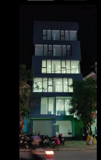 Cho thuê nhà kinh doanh 6 tầng 700m2 sàn