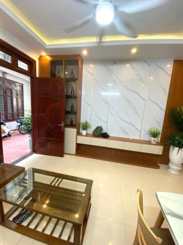 BÁN NHÀ #NGỌCTRÌ THẠCH BÀN 32m 5tầng Mt4m 5tỷ4