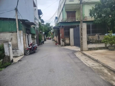 CHÍNH CHỦ CẦN BÁN NHÀ C4 CĂN GÓC – KHỐI 7 QUÁN BÀU – TRUNG TÂM TP VINH