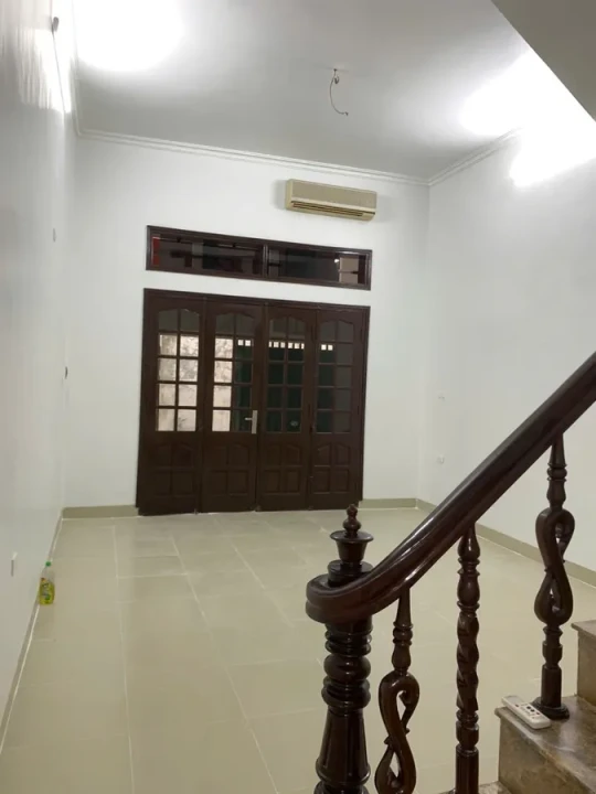 BÁN NHÀ RIÊNG Phố Ngô Gia Tự 57m2 X 5 tầng  7.5 tỷ Long Biên Hà Nội.