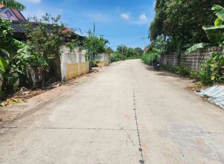 chủ gửi bán 3 lô Đất tại thôn yên lệnh - chuyên ngoại - duy tiên.Lõi khu công nghiệp yên lệnh và trác văn.