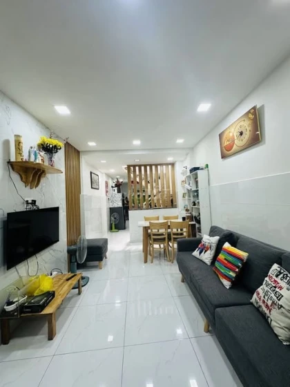 NGAY PHƯỜNG VÕ THỊ SÁU Q3 – CHỈ NHỈNH 5 TỶ – 40M2 – 2 TẦNG – NHÀ MỚI – SỔ CHUẨN