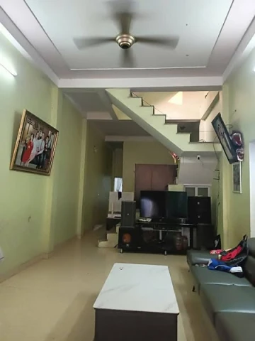 Chính chủ ra nhanh căn nhà 1.5 tầng, phường Quảng Thành (cũ), nay là phường Quảng Phú.