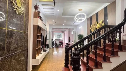 NHÀ 2 TẦNG -160m² – NỞ HẬU – MẶT PHỐ KD SẦM UẤT – ĐÔNG VỆ