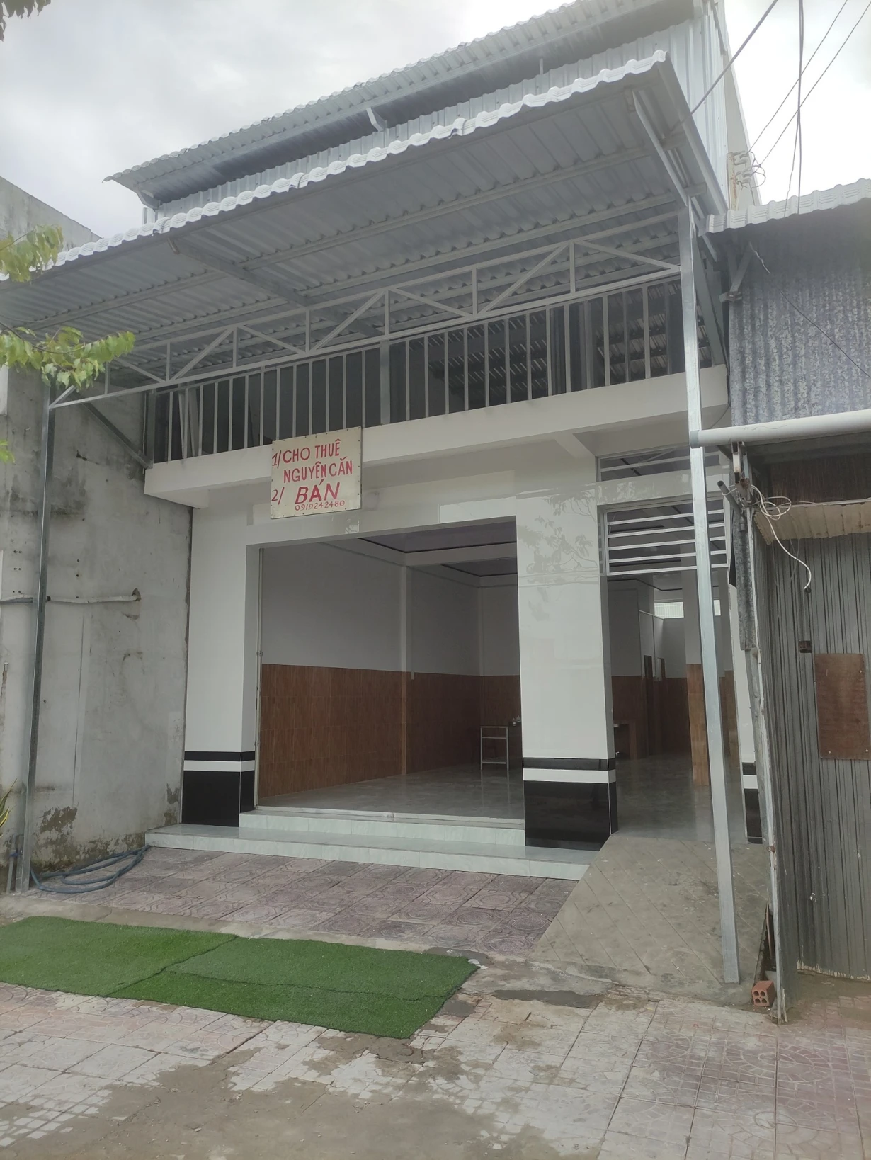 Nhà cho thuê nguyên căn rộng 6m 2 phòng ngủ trên gác đường 3/2 p6