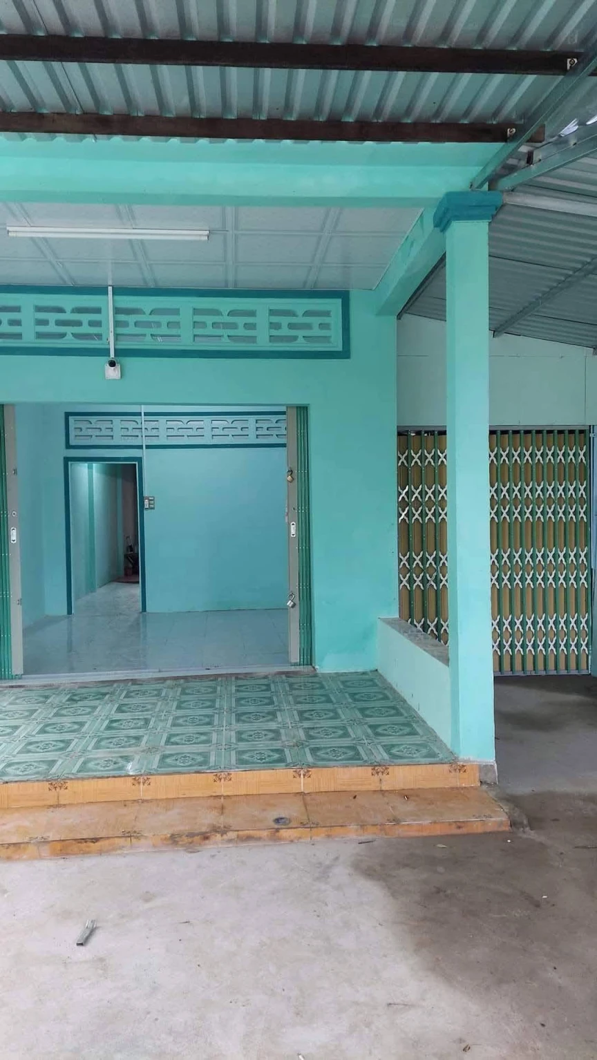 Cho thuê hoặc bán nhà và vuông nhỏ HOÀ THÀNH