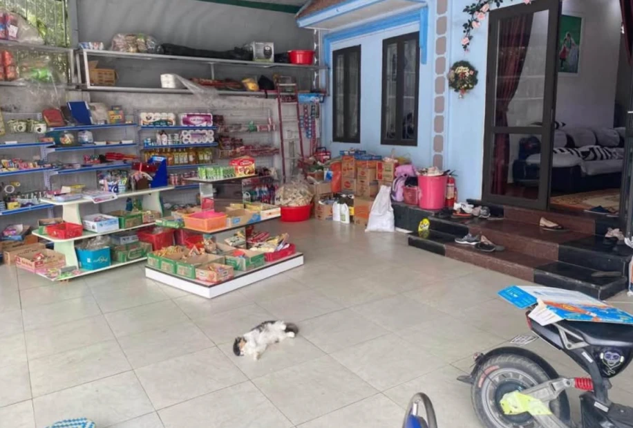 Bán nhà mặt đường Nguyễn Lương Bằng TP Sơn La