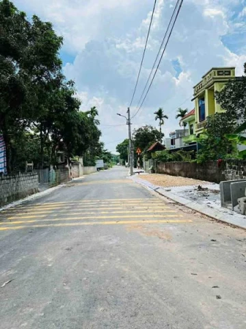 🌏 Bán đất tại Thôn 6. Phường phù vân  .  75m. Mặt tiền 7,5m