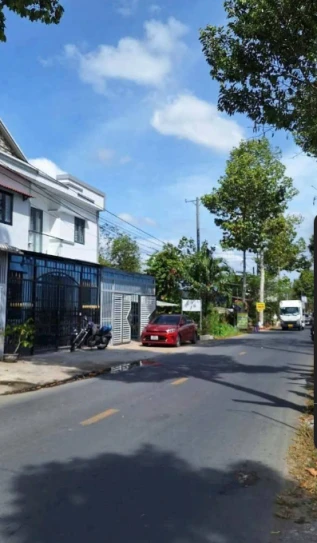 BÁN NHÀ LẦU ĐÚC GÓC 2 MẶT TIỀN VỊ TRÍ ĐẸP