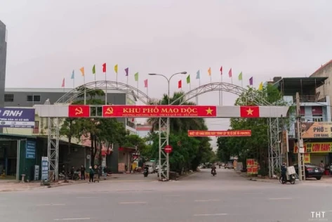 Bán lô trục đường đôi Mao dộc . Đường Nguyễn Đình Trạch sẵn nhà cấp 4 cho thuê ổn định.