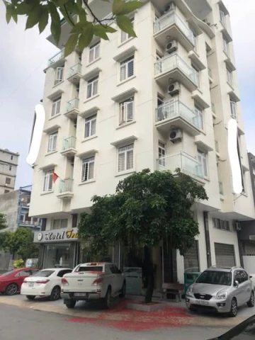 bán khách sạn