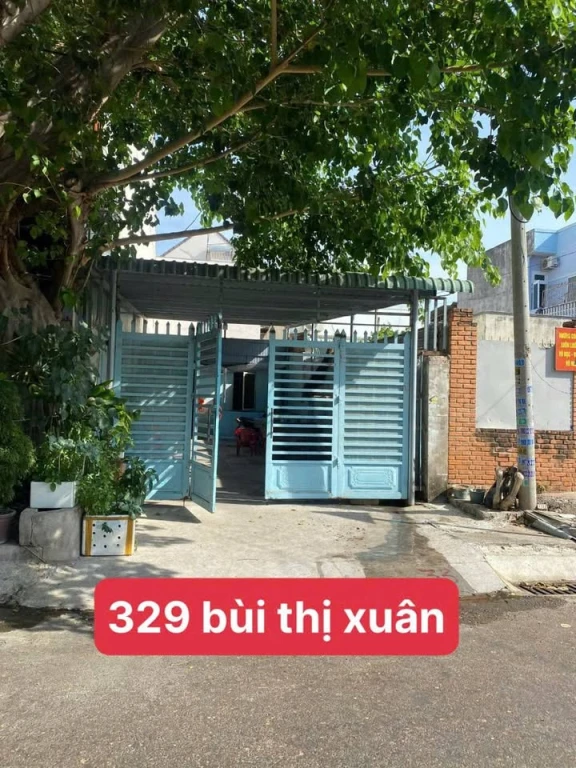 Chính chủ : Cần bán 1 lô đất đường nhựa 100m2 mtkd Bùi Thị Xuân - xuân an - Phan thiết