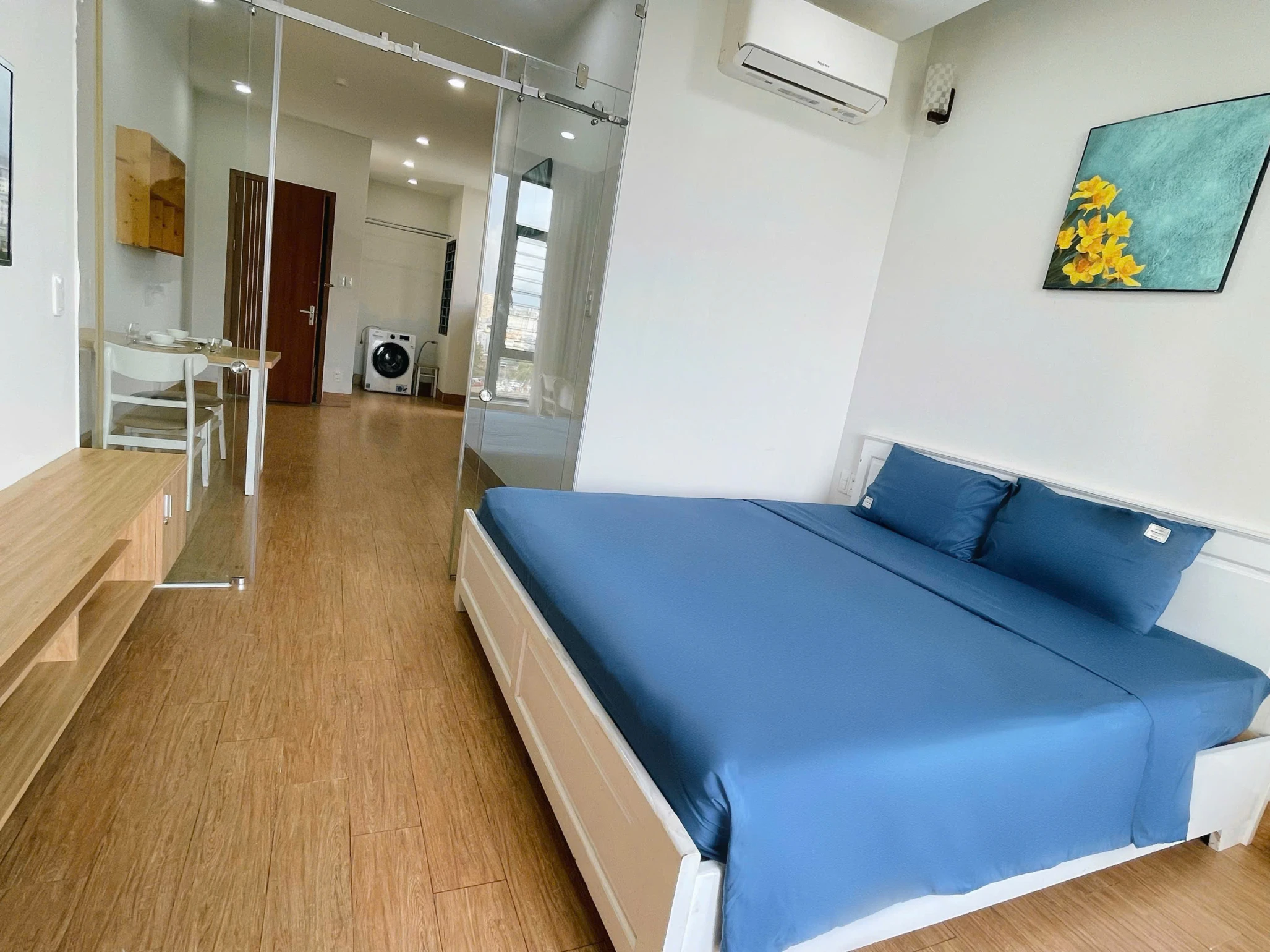 Tản Đà – Căn hộ 1PN view hồ Hàm Nghi – Giá chỉ 7,5 triệu