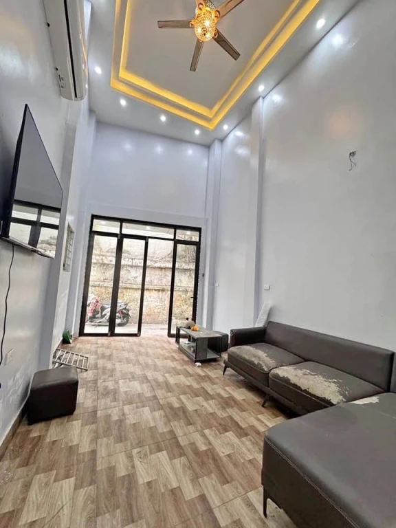 🏠 SIÊU PHẨM TRUNG TÂM SÀI ĐỒNG – NHÀ MỚI 6 TẦNG – THANG MÁY – NGÕ NÔNG – 42M² – GIÁ CHỈ 8.X TỶ