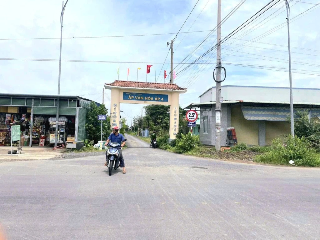 B.á.n 2500m2 đất thổ, vườn gần KCN Gia Thuận, Gò Công , Tiền Giang